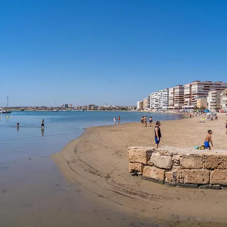 Lägenhet 1 Bedroom Beautiful In Torrevieja