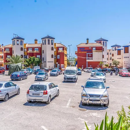 1 Bedroom Beautiful In *